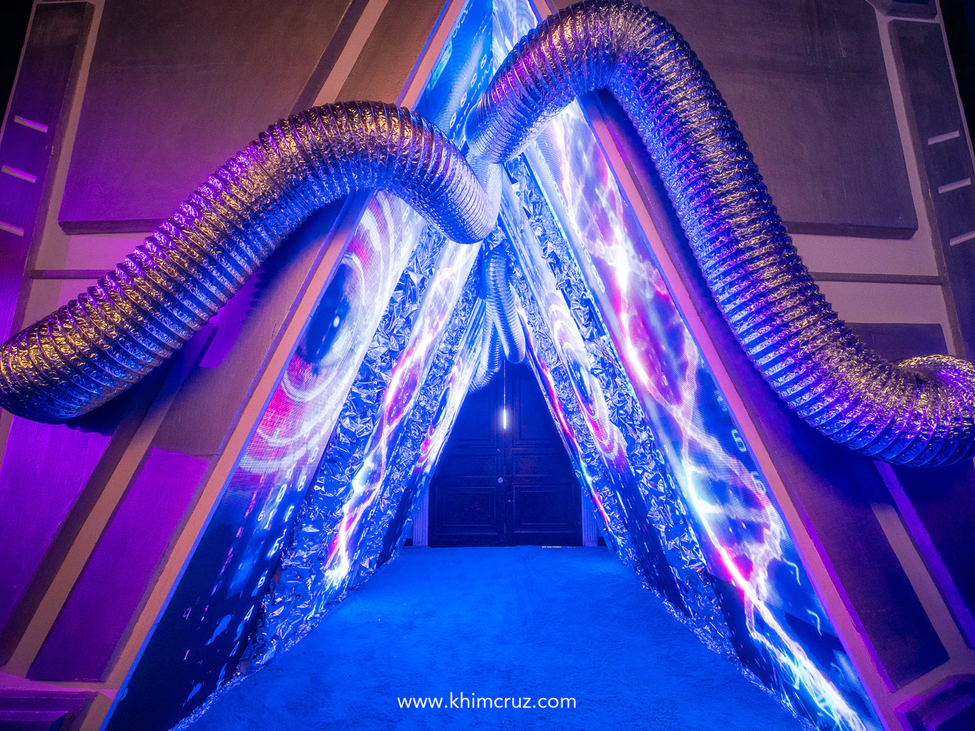 mesmerizing LED tunnel visuals for our futuristic debut